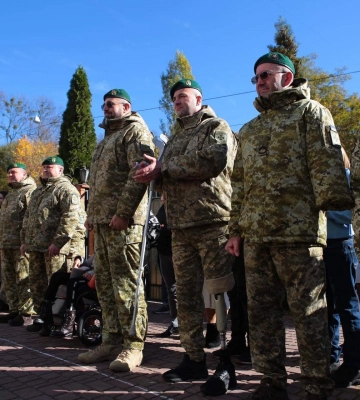 12 прикордонників з «Азовсталі» отримали квартири у Львові