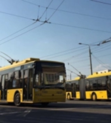 У Рівному відновили звичний графік руху тролейбусів