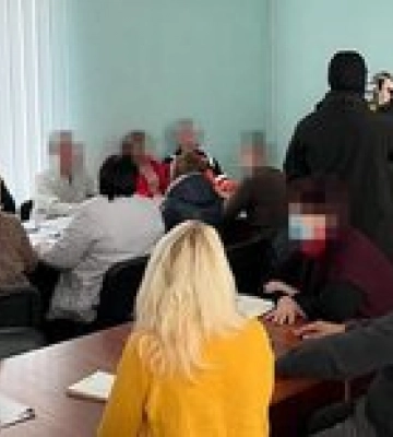 В Николаеве на заседании у мэра СБУ задержала чиновника – подозрение в госизмене: видео
