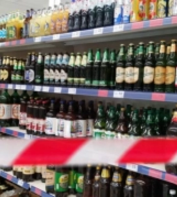 У Дубні скасували обмеження на продаж алкоголю цивільним особам