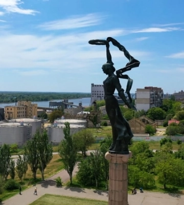 Оккупанты готовят Херсон к уличным боям, а в Энергодаре разворовывают пустые квартиры – Генштаб