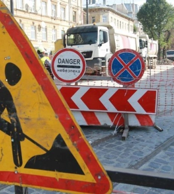 У Львові в понеділок перекриють рух транспорту на вул. Карманського