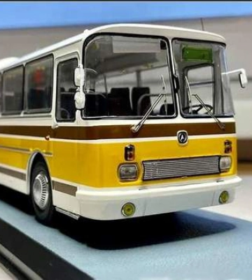 Невідомі ЛАЗи: 5 незвичних автобусів і не тільки