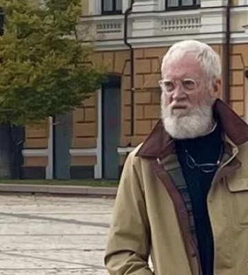 Відомий телеведучий Девід Леттерман відвідав Київ та побажав українцям перемоги у війні