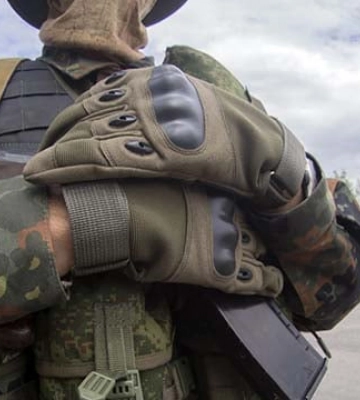 Окупанти у Запорізькій області перевіряють телефони. Погрожують штрафами