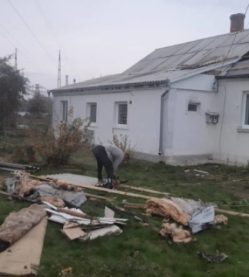 В Луцке в результате ракетного обстрела пострадали 12 домов