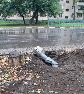Війська РФ вдарили по Нікополю: поранено троє людей