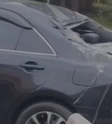 В Херсоні підірвали автівку колаборанта: є загиблий