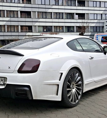 В Одесі помітили унікальний автомобіль Bentley Continental GT, - ФОТО
