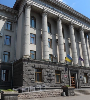 У волинському виші три дні навчатимуться дистанційно