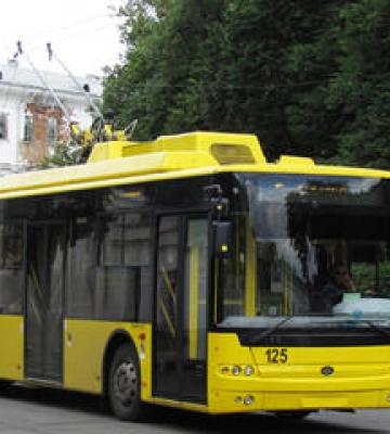 У понеділок полтавські тролейбуси ходитимуть уранці й ввечері