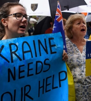 Чи може зменшитись увага світу до України