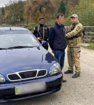 Закарпаття: Затримали розшукуваного за вбивство та пограбування мешканця Полтави
