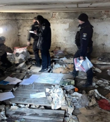 В Ізюмі знайшли секретні документи рф про вторгнення в Україну і карту