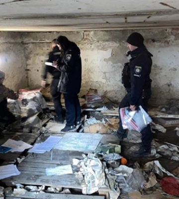 В Ізюмі поліція вилучила 13 мішків секретних документів РФ
