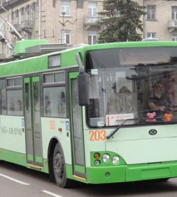 Завтра у Луцьку курсуватиме 28 тролейбусів