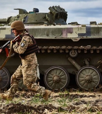 На Бахмутському напрямку ЗСУ тримають оборону - ворог відходить щодоби
