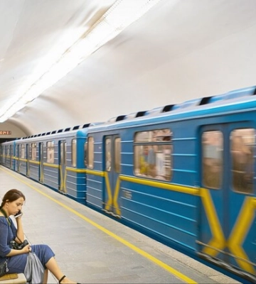 В столице хотят переименовать площадь Победы и демонтировать обелиск