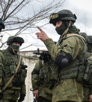 ВС РФ обустраивают оборонные позиции на левом берегу Днепра в Херсонской области, — Генштаб