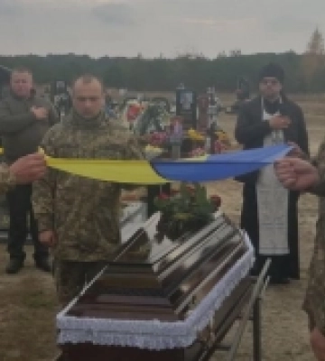 На Рівненщині попрощались із загиблим Сергієм Медведем