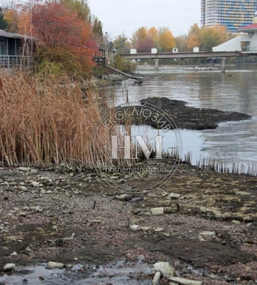 В Днепре упал уровень воды