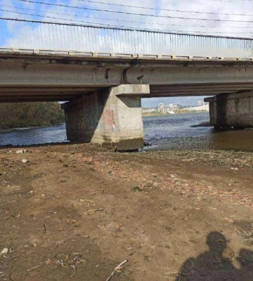 Заступник мера Дніпра пояснив, чому знизився рівень води у річці