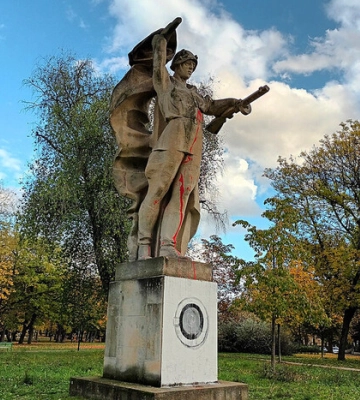 У Чехії невідомий перемалював пам'ятник червоноармійцям під пральну машину 