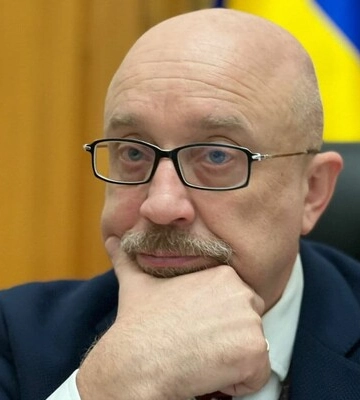 Використання ядерної зброї торкнеться і російських військ на фронті — глава Міноборони