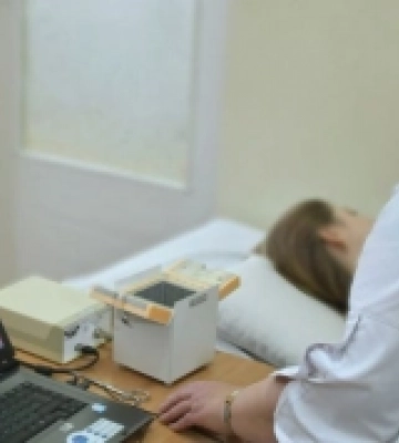 Працівниць Рівненської АЕС оглянули мамолог і гінеколог