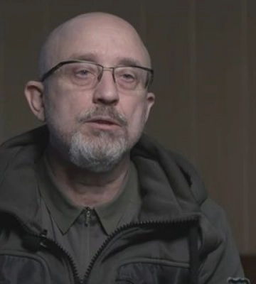 &quot;Ми контролюємо всі мости&quot;: Резніков розповів, що росіяни тікатимуть з Херсону без вуличних боїв