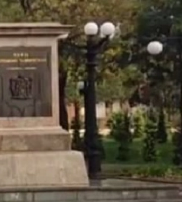 В Херсоне демонтировали памятник Потемкину