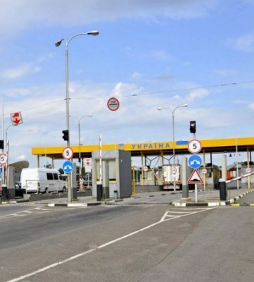 Викрили підприємця, який ввозив товари через Ягодин із заниженою вартістю