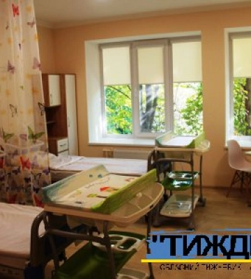 Сумиоблздрав вимагає закриття пологового відділення у Тростянці