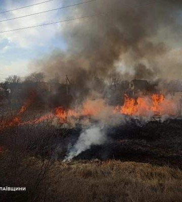 Сміттєва пожежа в Миколаєві завдала довкіллю понад 700 тисяч гривень збитків