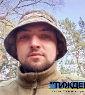 У Боромлі провели в останню путь захисника Дениса Вознюка