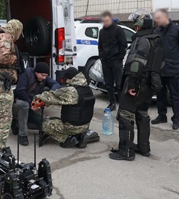 В Тернополе 14-летнюю школьницу завербовали для теракта возле полиции