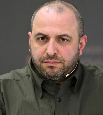 Міністр оборони Умєров прокоментував призначення нового командувача Сухопутних військ Шаповалова