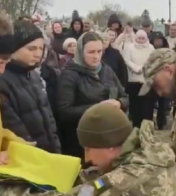 Вважався зниклим безвісти: на Волині попрощались з Героєм Вячеславом Гладуном