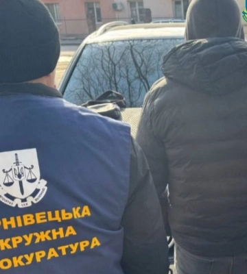 За 6000 євро вирішував питання щодо ухилення від мобілізації – на Буковині судитимуть судмедексперта