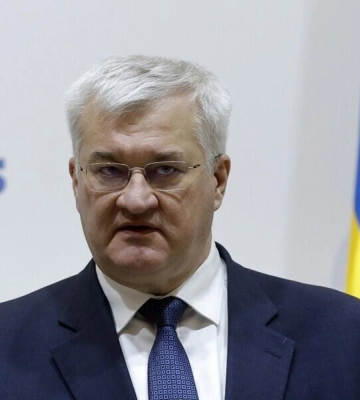 Глава МЗС ФРН Бербок приїхала до Києва: Німеччина виділяє 130 мільйонів євро Україні