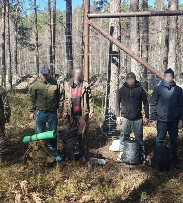 Волинські прикордонники затримали шістьох "ухилянтів", які намагались перетнути кордон