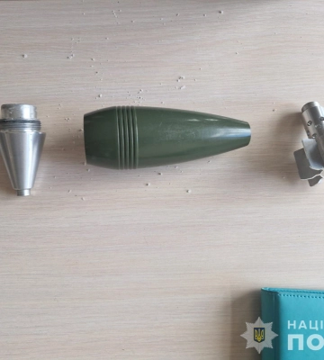 В Ужгороді школяр приніс на уроки макет міни