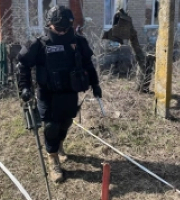 Сапери Рівненщини продовжують очищати Харківщину від вибухонебезпечних предметів