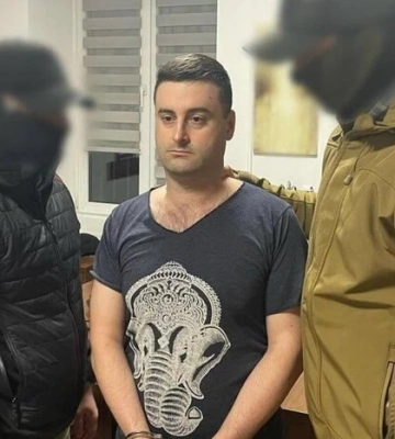 У Польщі затримали «політексперта» із пулу Медведчука й передали Києву. Він дискредитував Україну