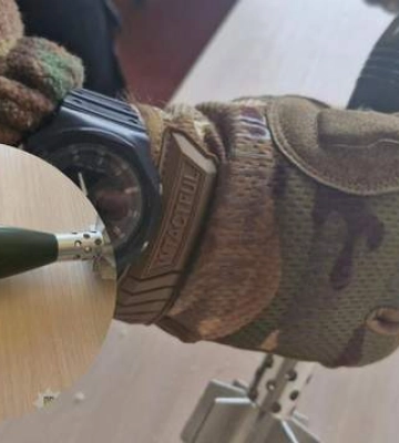 В Ужгороде пятиклассник принес в школу подозрительный предмет: всех эвакуировали