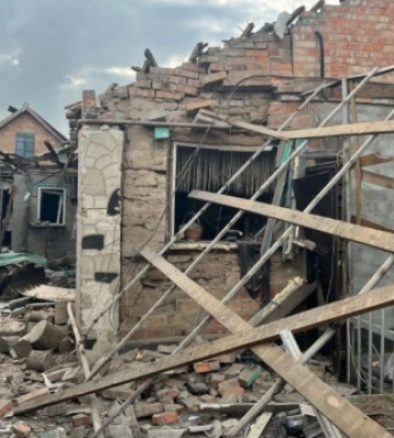 Ворог протягом дня атакував Нікопольський район з артилерії та дронами, є поранені