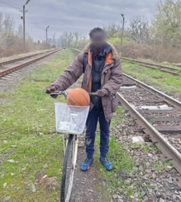 На Закарпатті затримали іноземця, який незаконно перетнув кордон на краденому велосипеді, фото