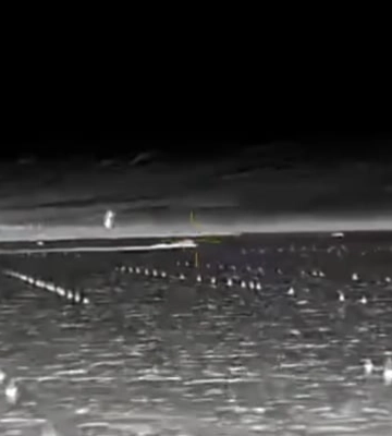 Военная разведка показала, как поражает катера и ЗРК "Тор" россиян в Крыму – видео