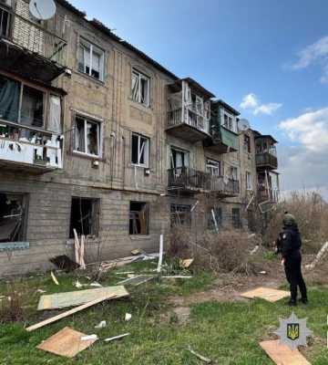 По мирних жителях Донеччини ворог бив з артилерії та авіації: є загиблі та поранені