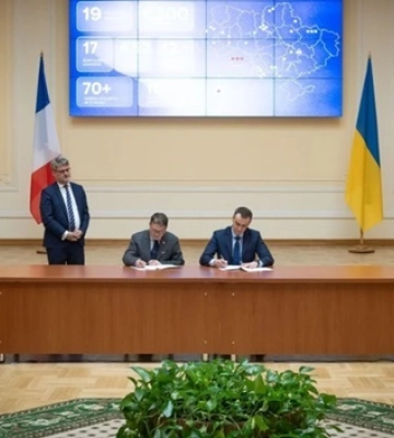Україна та Франція підписали угоди на 51 млн євро для медицини